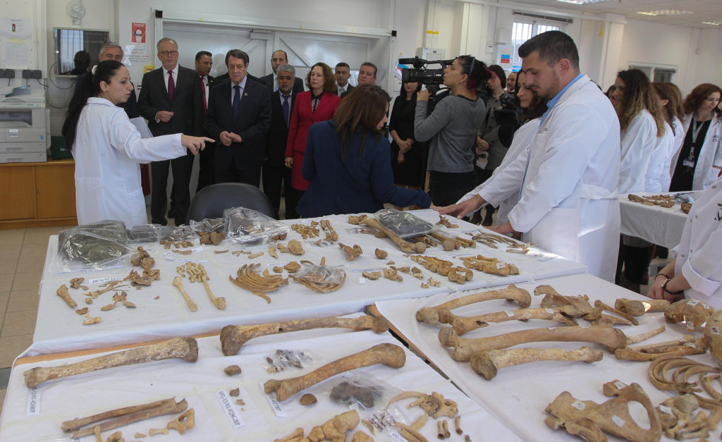 Στο Ανθρωπολογικό Εργαστήρι της ΔΕΑ - Ανασκαφές